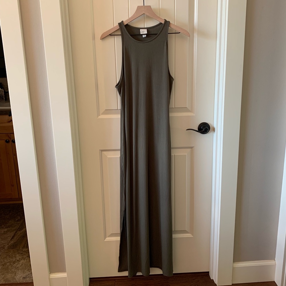 NWOT • A New Day Maxi dress • Size M•